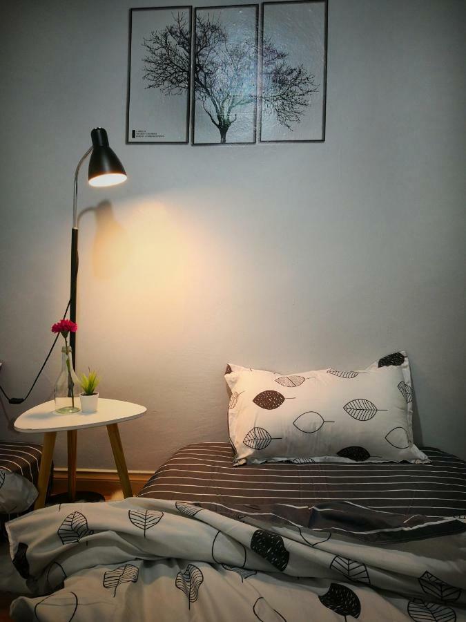 A Modest Lodge @Town Melaka #Nearjonker. Kota Laksamana エクステリア 写真